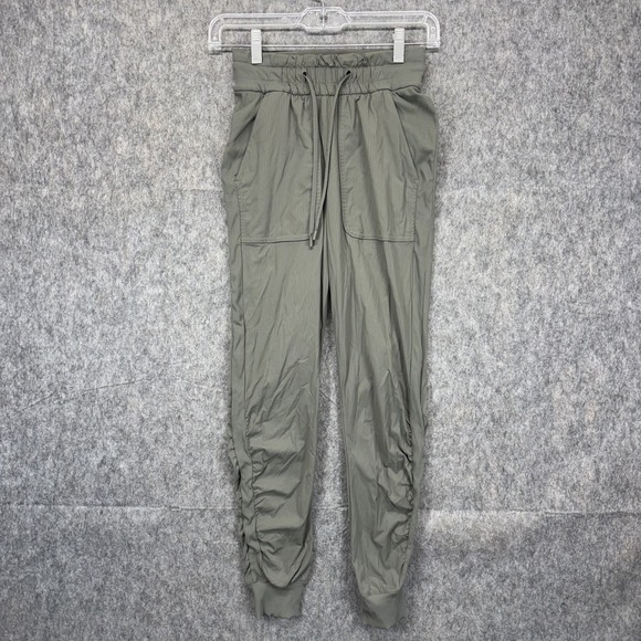 lululemon athletica Pants - Lululemon Beyond the Studio Jogger Women's 0 Green Athleisure Train Gym LW5CZHS